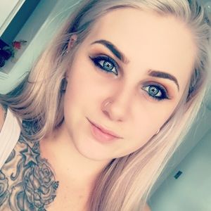 Meet your Posher, Gena